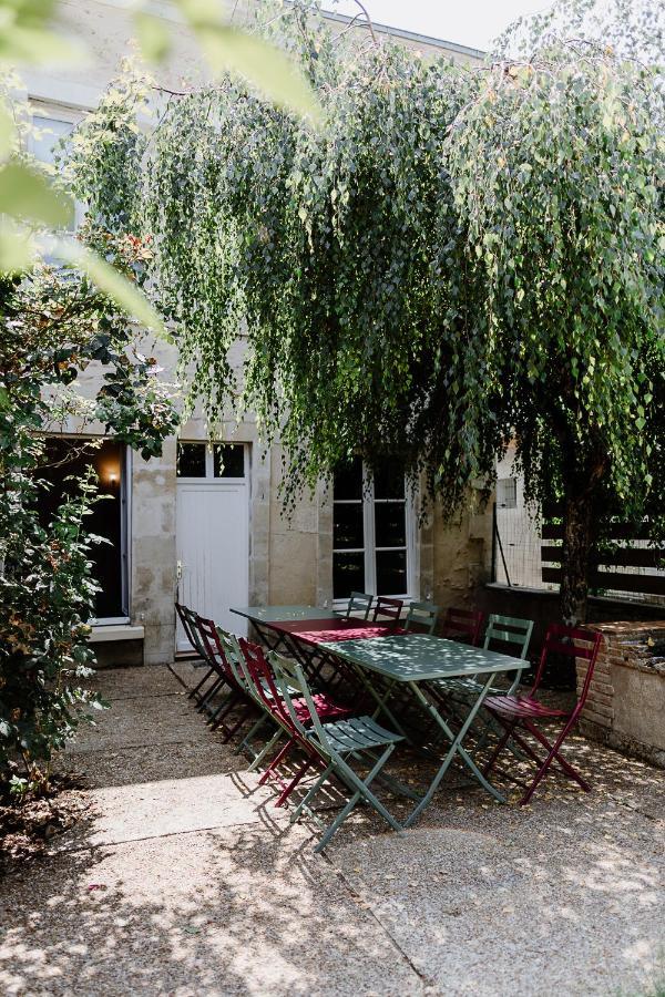 Maison Madeleine La Fleche Bagian luar foto